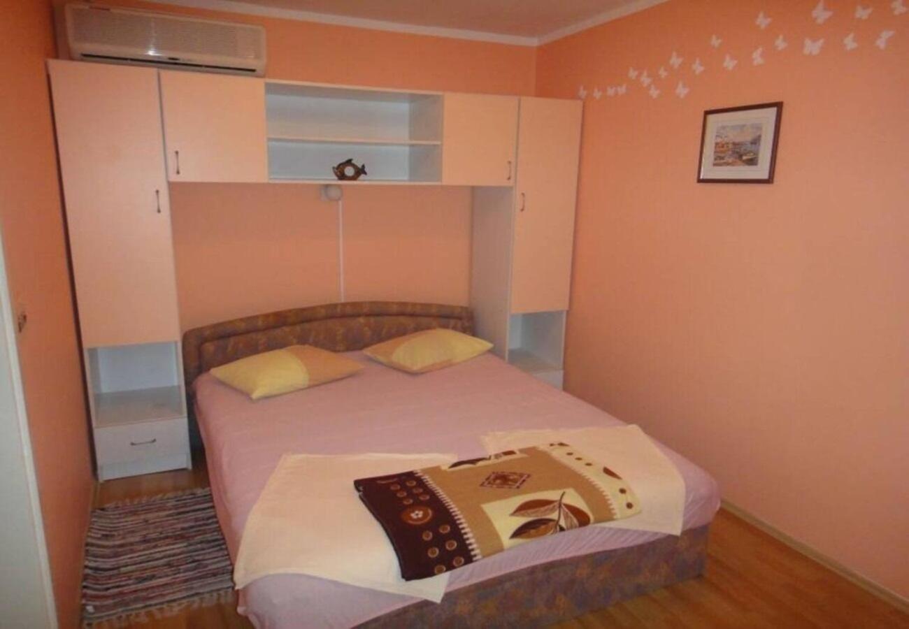 Apartments Antonio Orebić Екстериор снимка