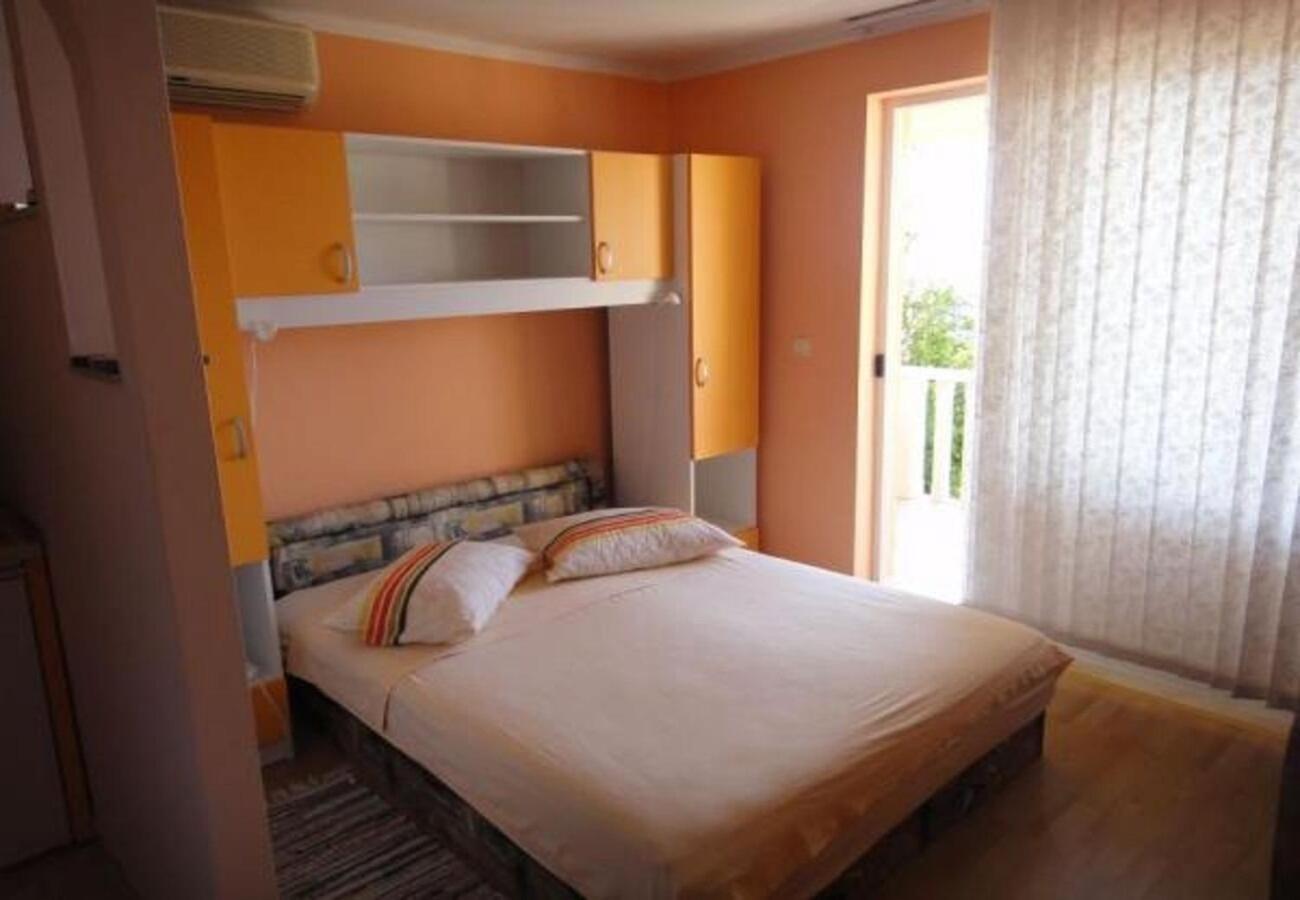 Apartments Antonio Orebić Екстериор снимка