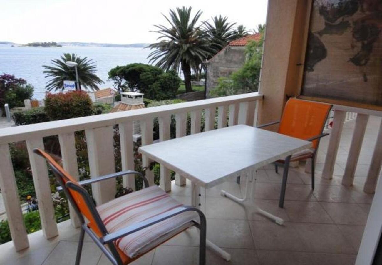 Apartments Antonio Orebić Екстериор снимка