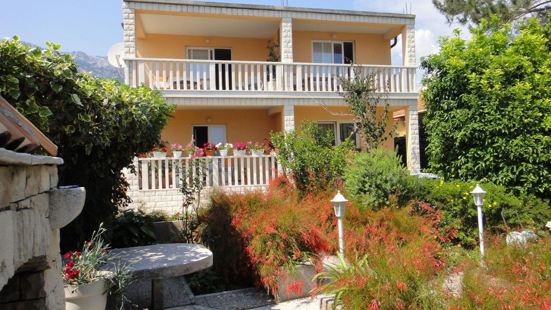 Apartments Antonio Orebić Екстериор снимка