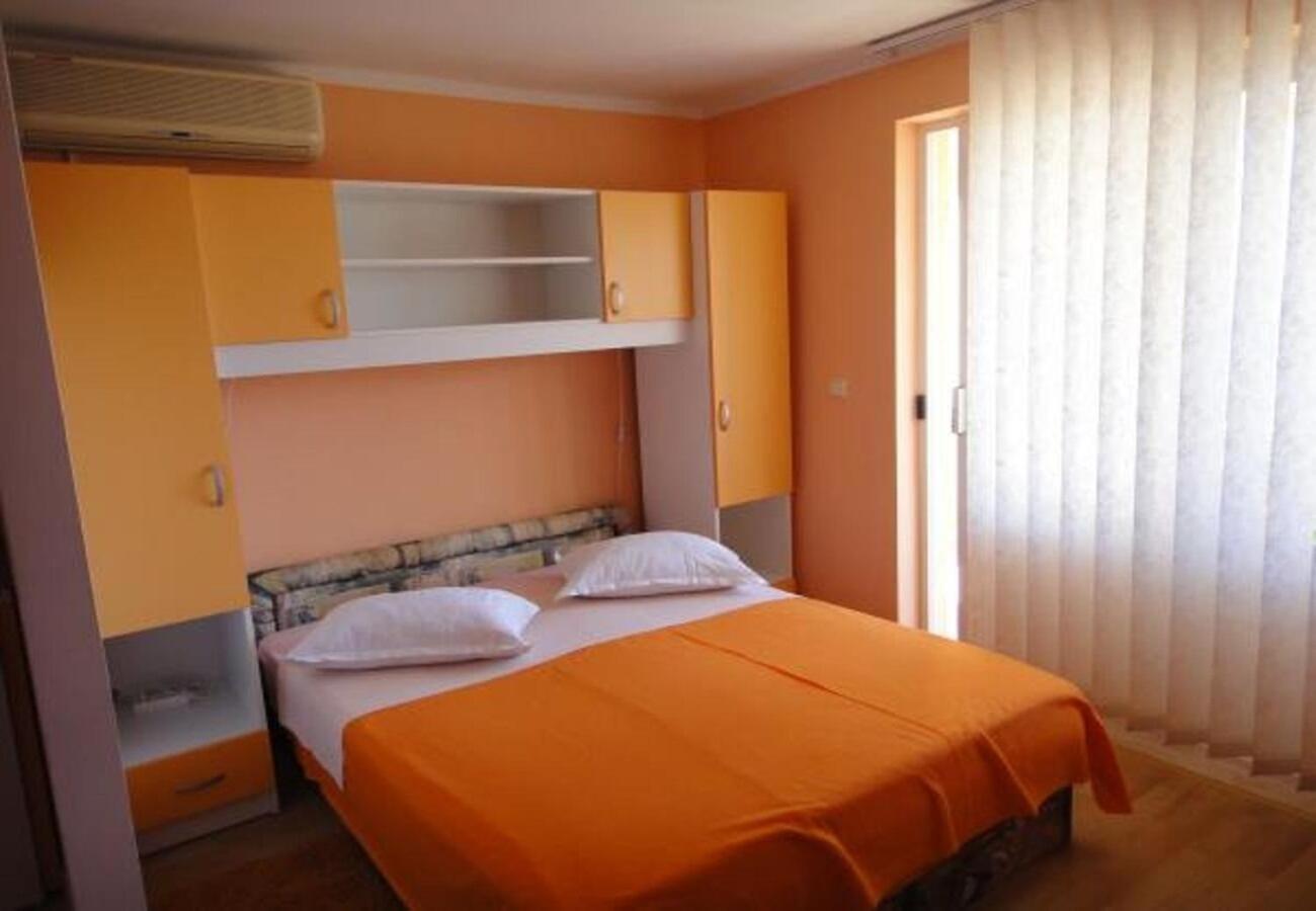 Apartments Antonio Orebić Екстериор снимка