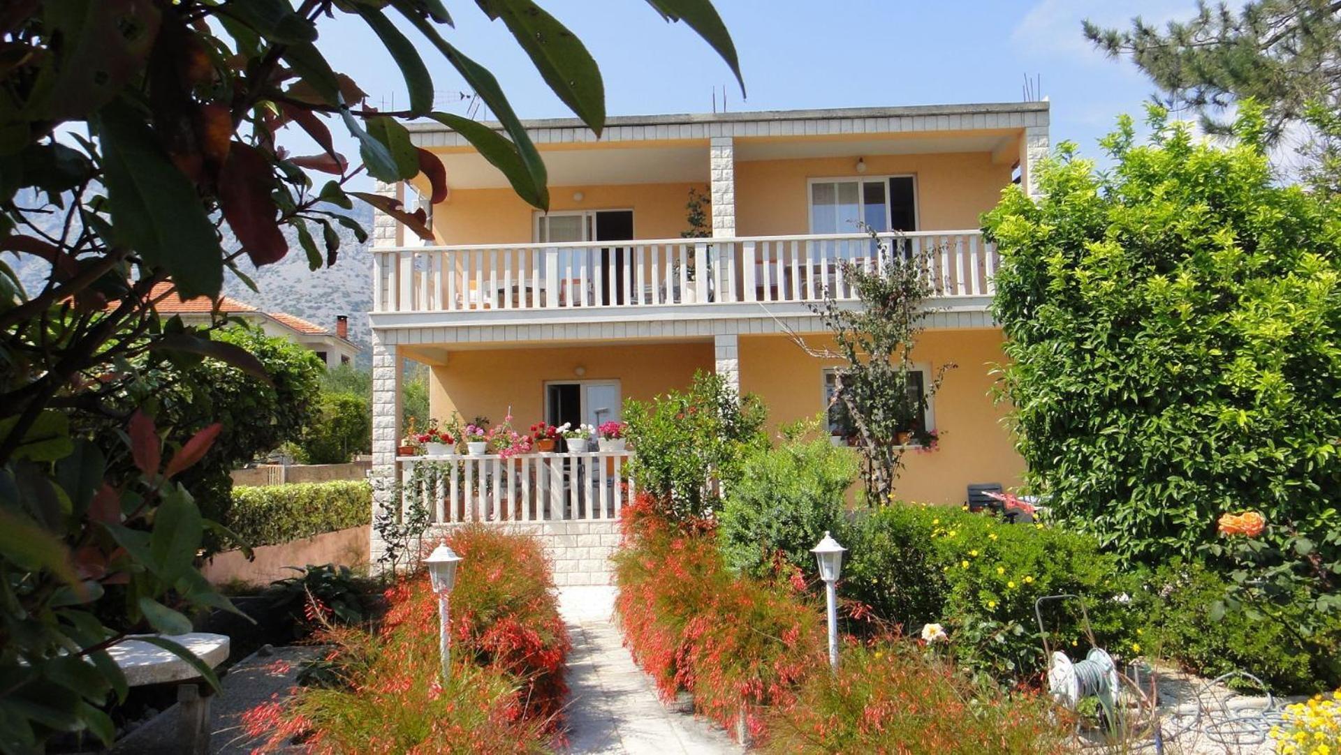 Apartments Antonio Orebić Екстериор снимка